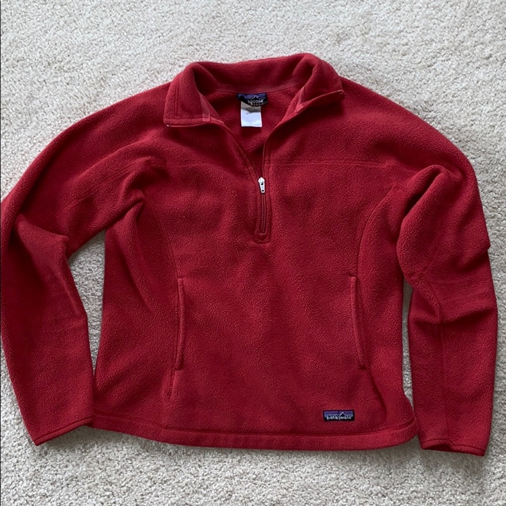 Women’s Red Patagonia M 1/4 zip
